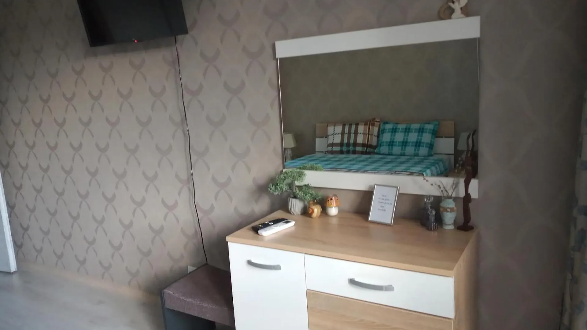 Мезонет Мени - Две Спални И Две Бани Burgas Apartment